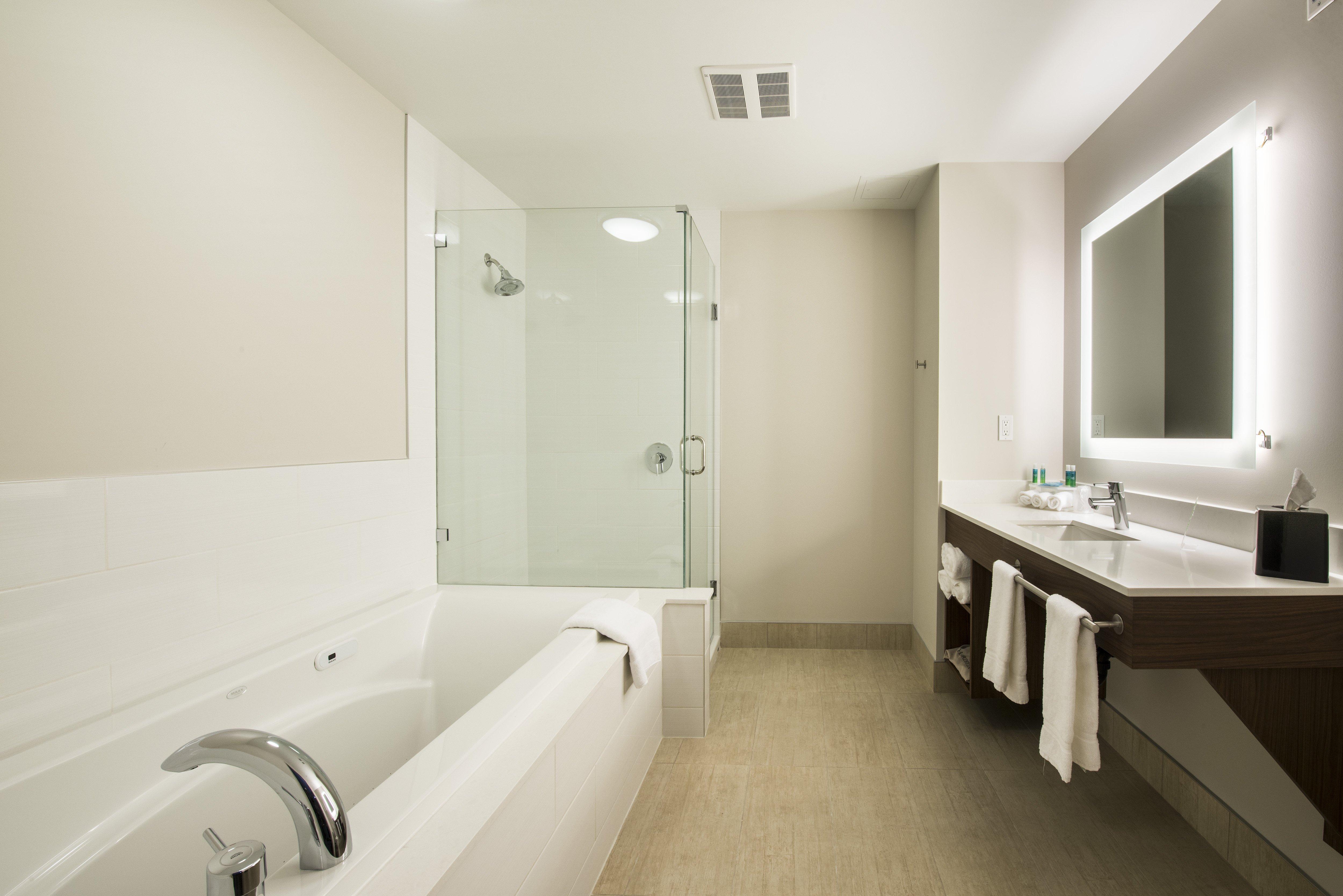 Holiday Inn Express & Suites Victoria-Colwood By Ihg Langford Exterior foto